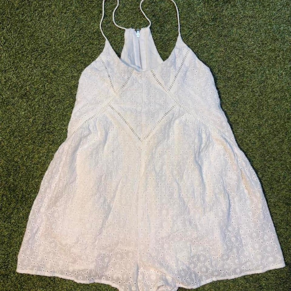 Princess Polly white eyelet romper size US 2